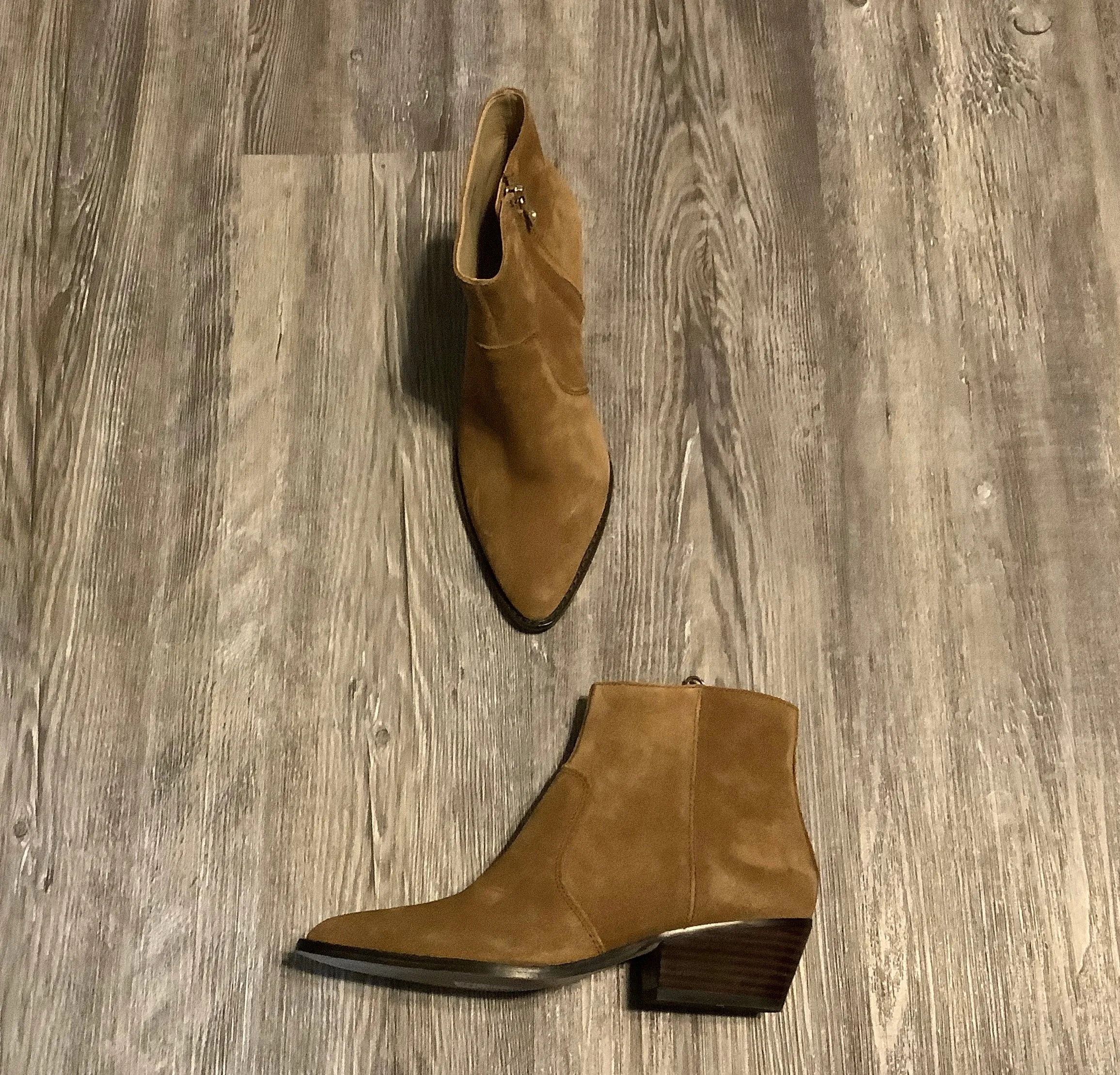 Boots Ankle Flats By Ann Taylor In Brown, Size: 6